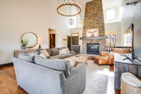 Half-Mi to Skiing Gorgeous Granby Ranch Home!